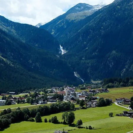 Hochkrimml With Sauna On The Slope Tatil Evi