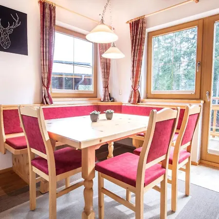 Casa vacanze Hochkrimml With Sauna On The Slope *